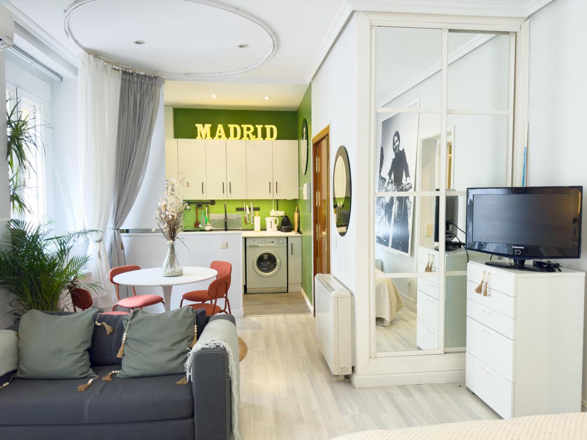 Disfruta Del Barrio De Las Letras Madrid Exteriör bild